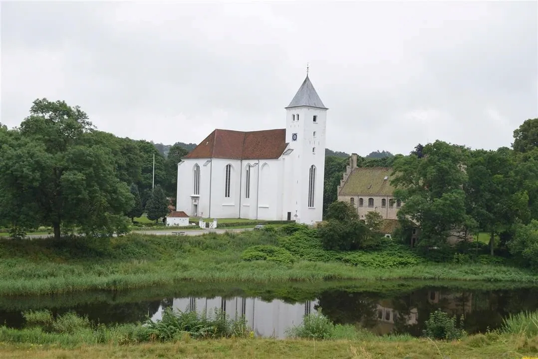 G21.2 mariager kloster view fri 21 jul (7)